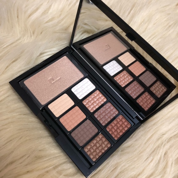 Douce eyeshadow palette - Picture 2 of 5